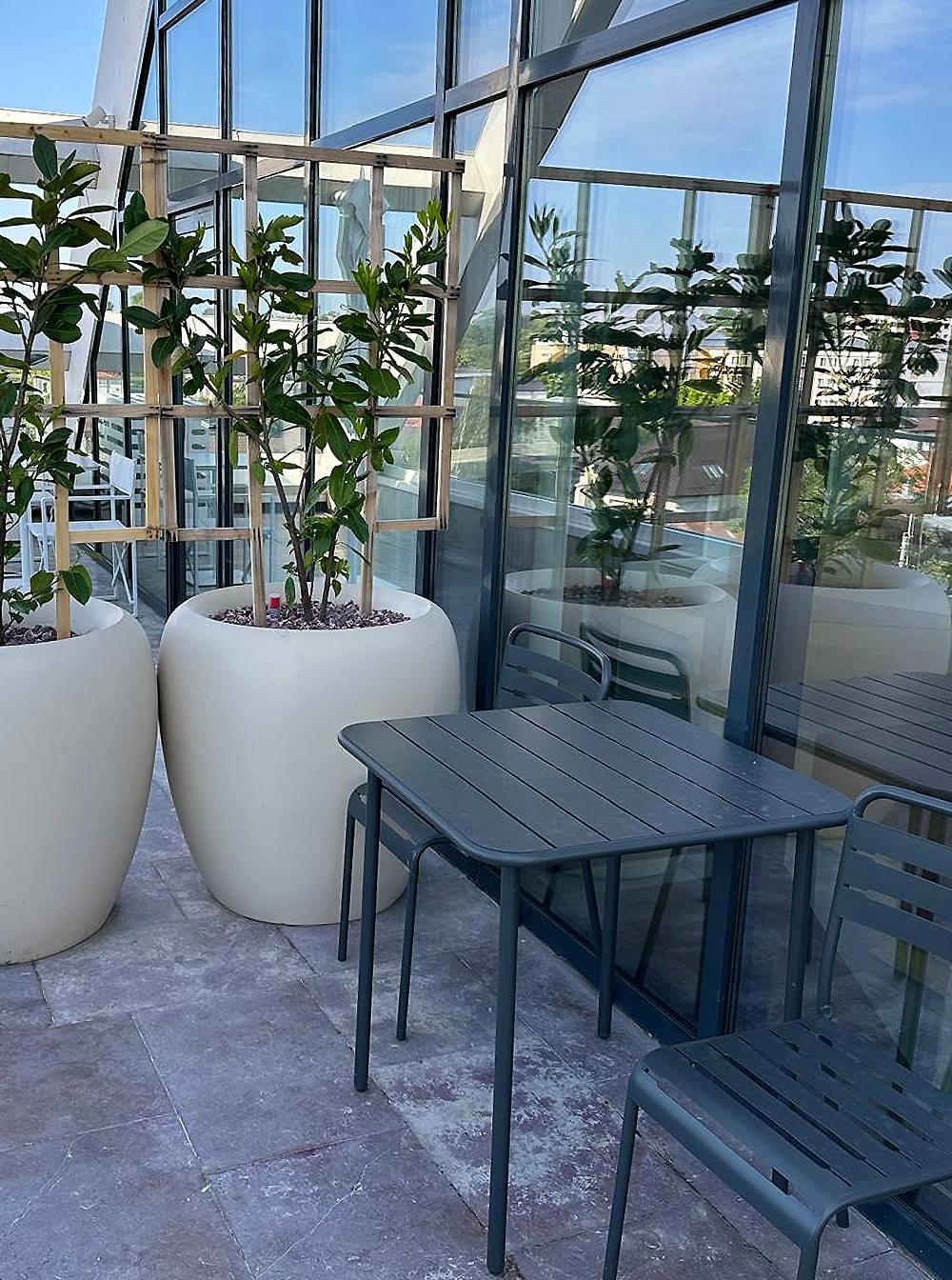 Penthouse-33-1